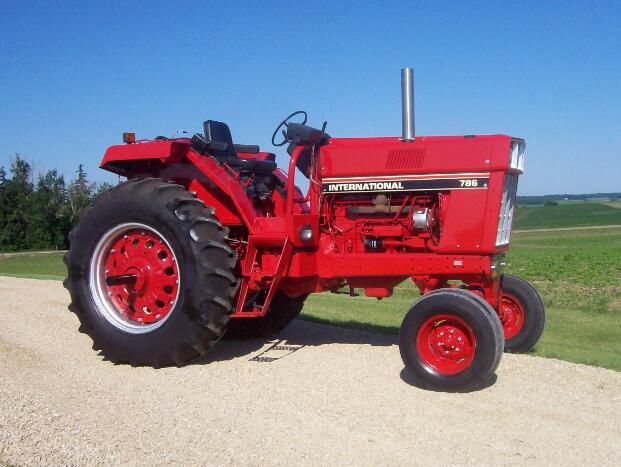 CASE IH 786, 886, 986, 1086, 1486 INTERNATIONAL DIESEL TRACTOR PARTS CATALOGUE MANUAL - PDF FILE
