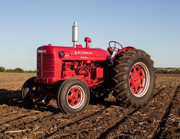 CASE IH MCCORMICK W-9, WD-9, WR-9, WDR-9 TRACTORS PARTS CATALOGUE MANUAL - PDF FILE