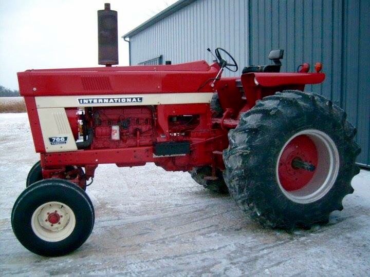 Case IH 766 Tractor Operator’s Manual 1084180R1 – PDF File Download