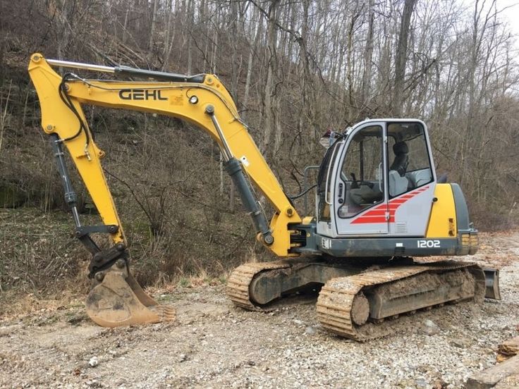 Gehl Compact Excavator 1202 Service Repair Manual 909767 (12.2007) – Complete Workshop Guide