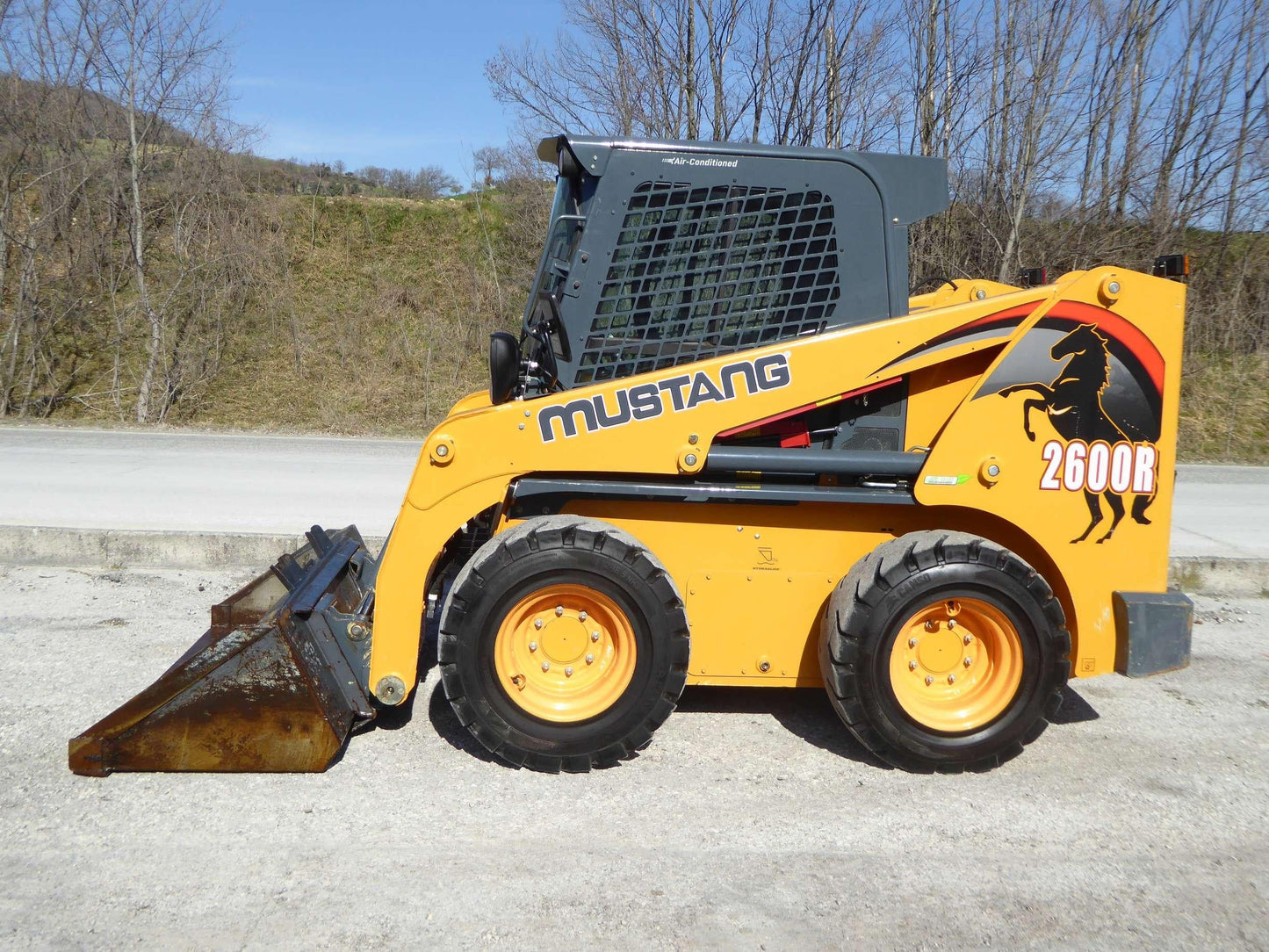 Mustang All Wheel Steer Loader ML52 Service Manual 50940190A 05.2013 | PDF Download