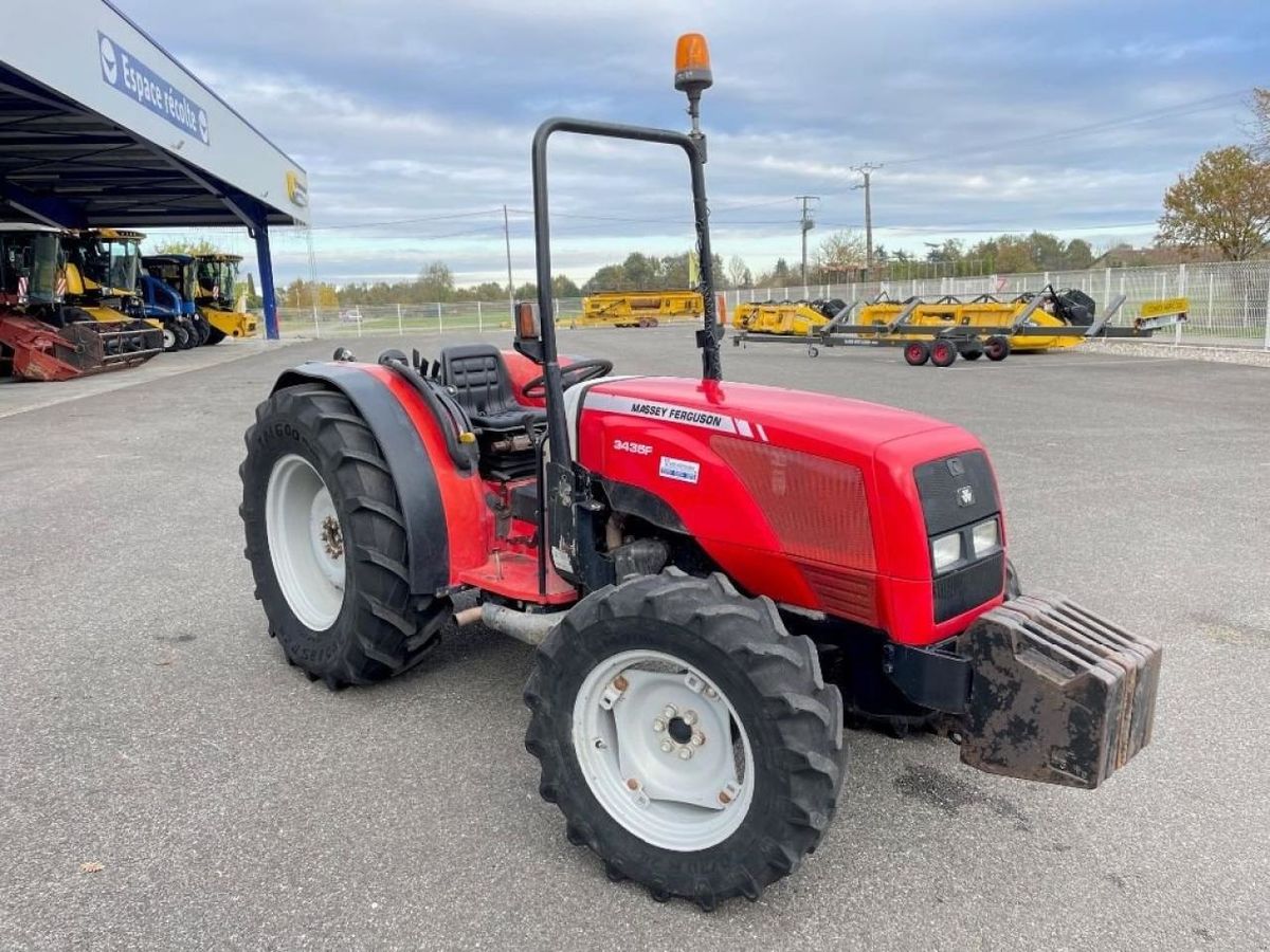 Massey Ferguson MF 3425, 3435, 3445 & 3455 Tractor Parts Catalog PDF (3906191)