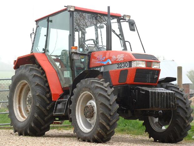 CASE IH 3220, 3230 TRACTORS PARTS CATALOGUE MANUAL - PDF FILE
