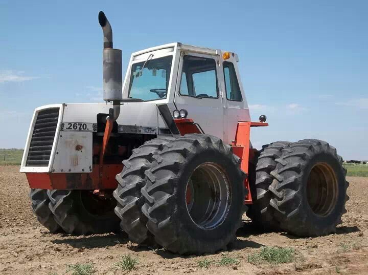 Case IH 2670 Tractor Operator’s Manual 9-3881
