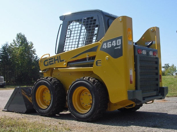Gehl Skid Steer Loader SL4640E & SL5240E Deutz TD2009L4 Service Repair Manual (Manual No. 917295, November 2008)