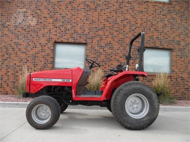 Massey Ferguson 1235 Tractor Service Repair PDF