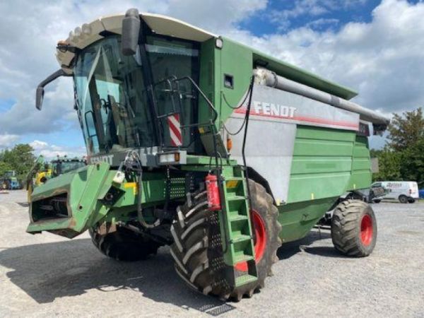 Massey Ferguson Fendt 6300 & 6330 Combine Harvester Parts Catalog PDF