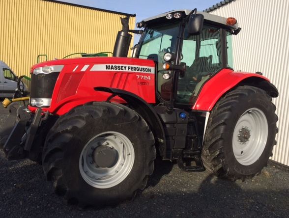Massey Ferguson MF7719–MF7726 Tier 3 Dyna-6 Tractor Operation