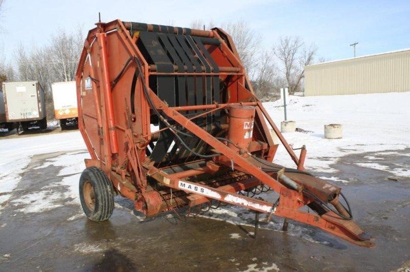 Massey Ferguson 560 Baler Parts Catalog PDF – Illustrated OEM Parts